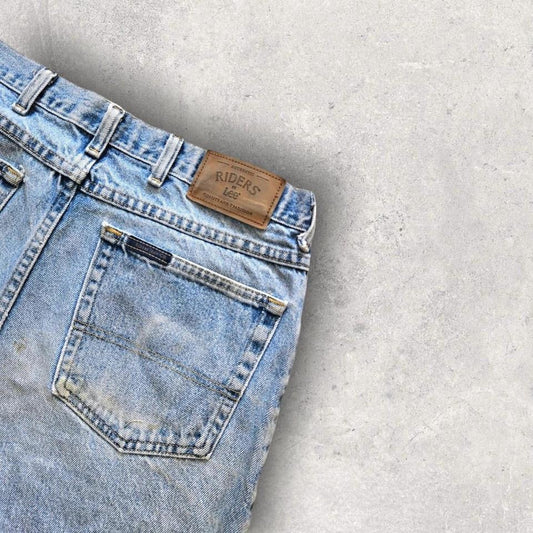 Lee Riders short jeans size W34 with front and back stains