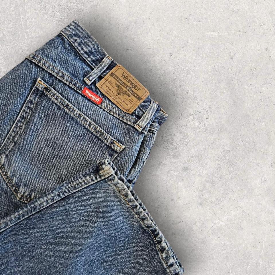 Blue Wrangler Jeans – Waist 88cm Length 108cm 9/10 Condition