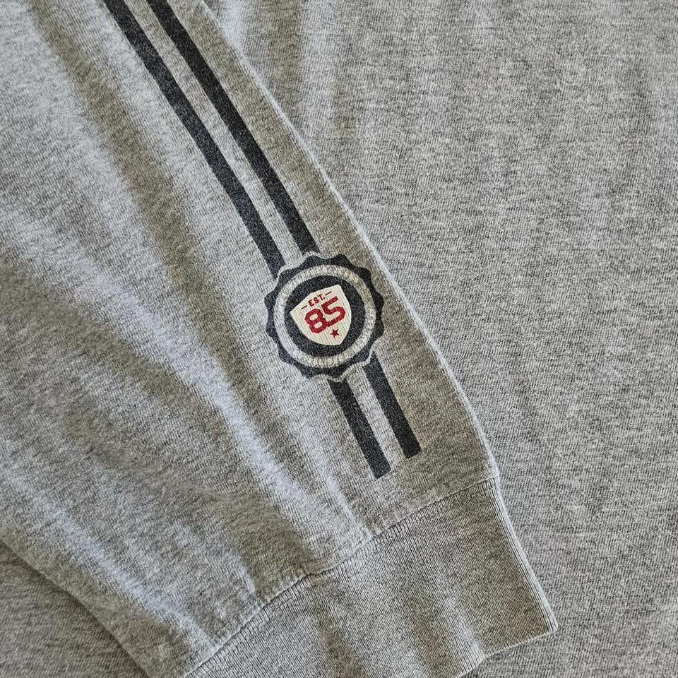 Tommy Hilfiger Long Sleeve Tee - XLarge חולצת טי ארוכה של טומי הילפיגר בסגנון קרופ, מידה XL,