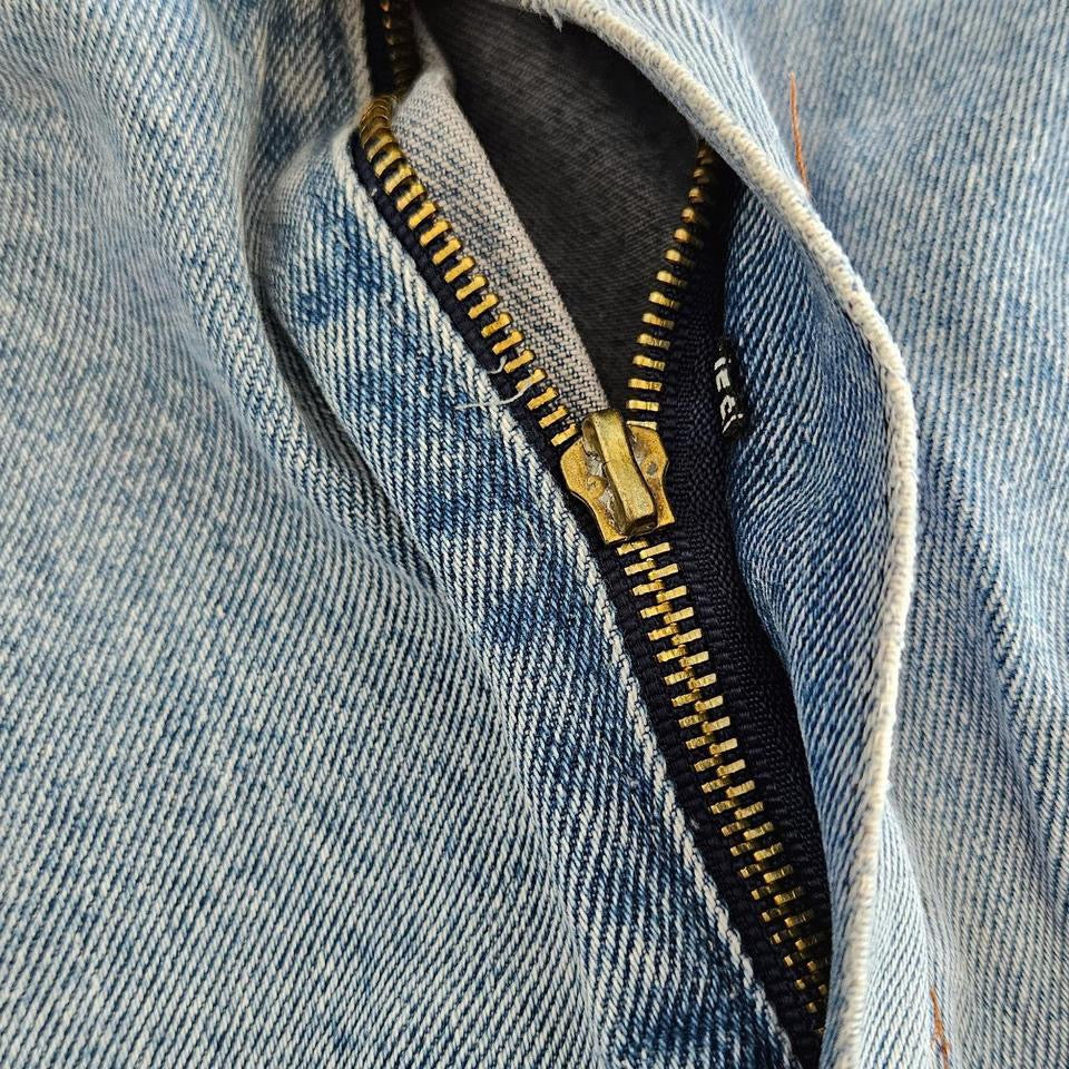 Blue Levi’s Double Knee Jeans