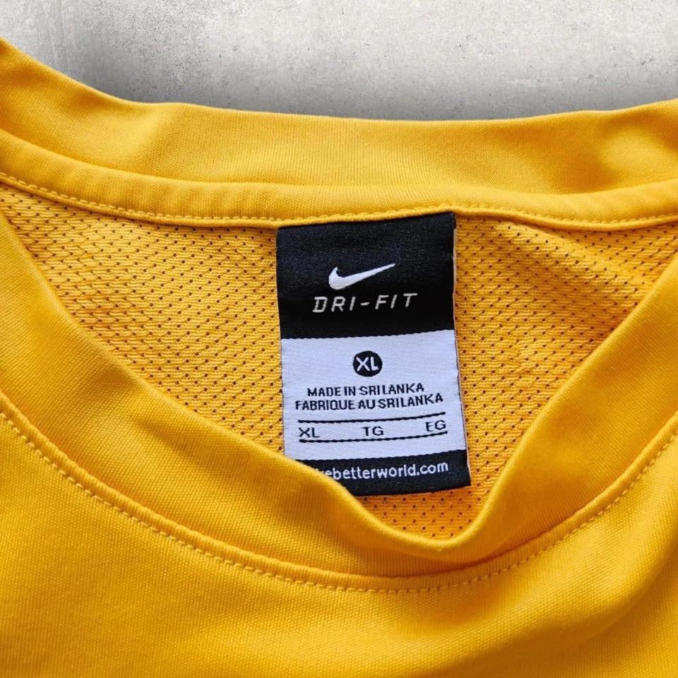 Nike Sports Tshirt - Large חולצת טי ספורט נייק מידה L