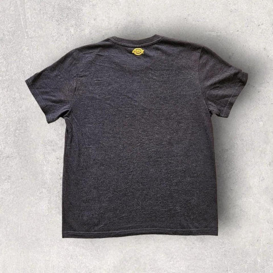Dickies Grey Logo Tee - Small, חולצת דיקיס אפורה עם לוגו לגבר מידה S/XS
