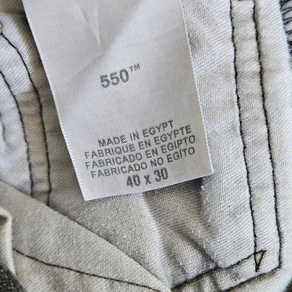 Levi’s 550 Black Jeans - 40x30 ג'ינס שחור מידה W40 L30 עם כתמי צבע וסטייל וינטאג'