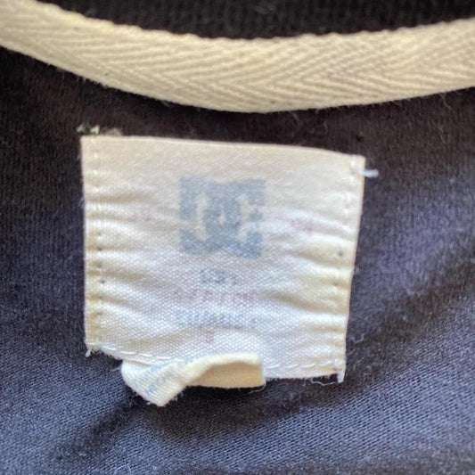 DC Black Pocket T-shirt - Medium