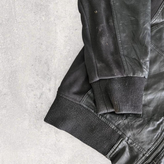 מעיל עור שחור לגברים של Guess במידה L