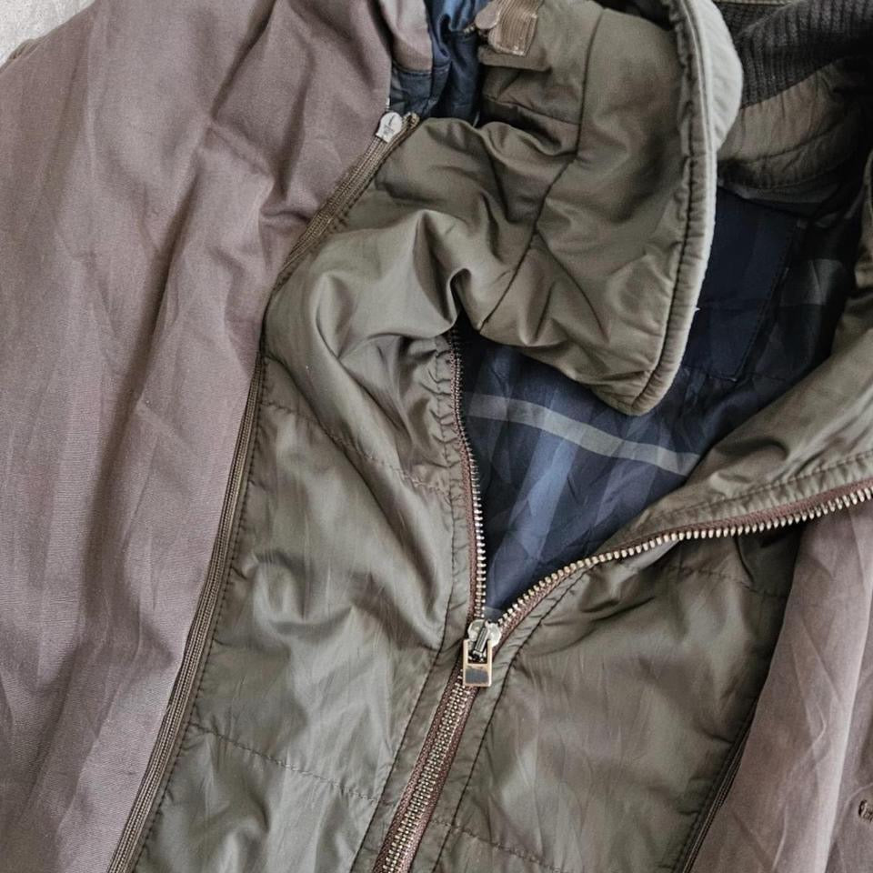 Burberry Military Green Trench Coat - Large מעיל טרנץ' ירוק צבאי של בורברי מידה L