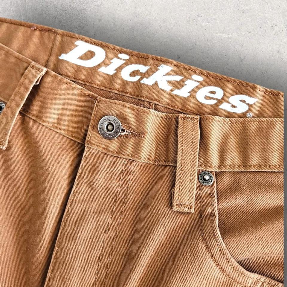 Dickies Brown Short Jeans - W30, Waist 80cm, Length 55cm, 8.5/10 Condition. Ask ChatGPT