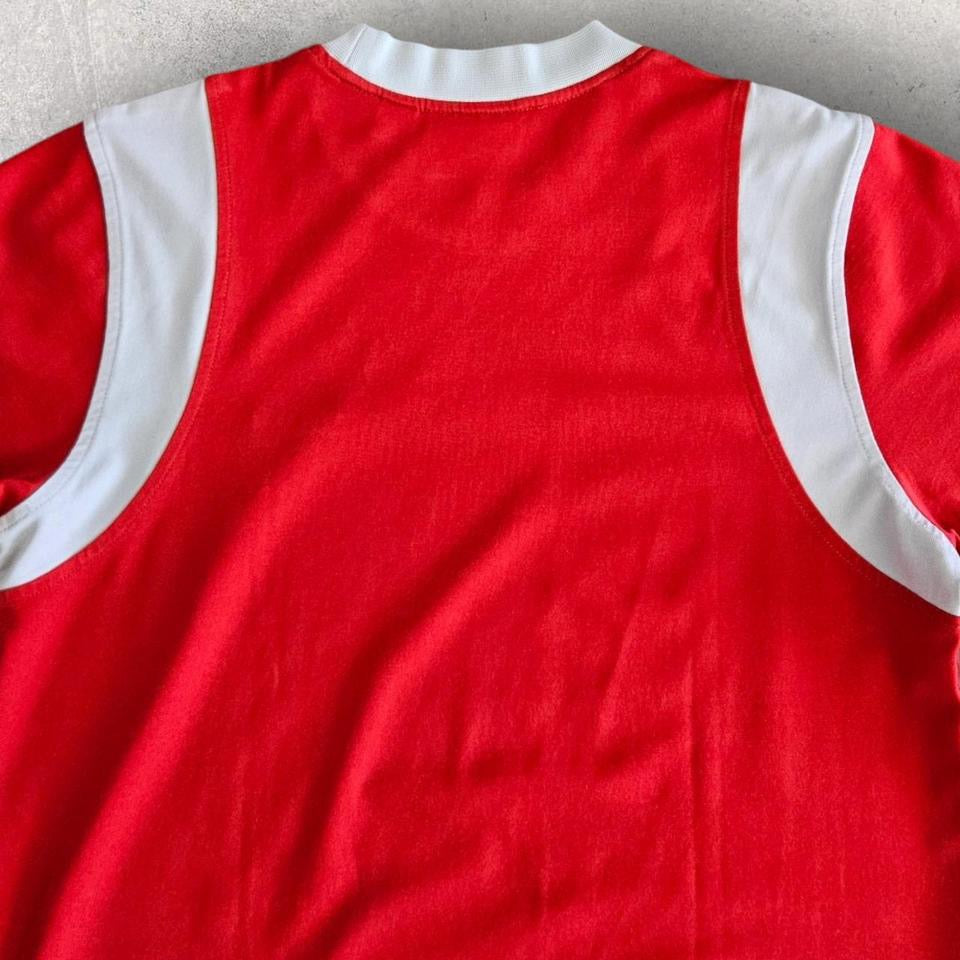 Puma Red T-shirt - Medium