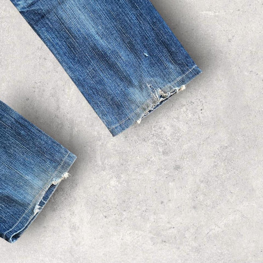 Levi’s Navy Jeans – 34 vintage denim stained front