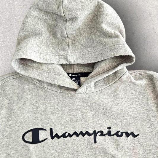 קפוצ’ון Champion אפור עם לוגו, מידה M לגברים, עם מספר כתמים בחזית