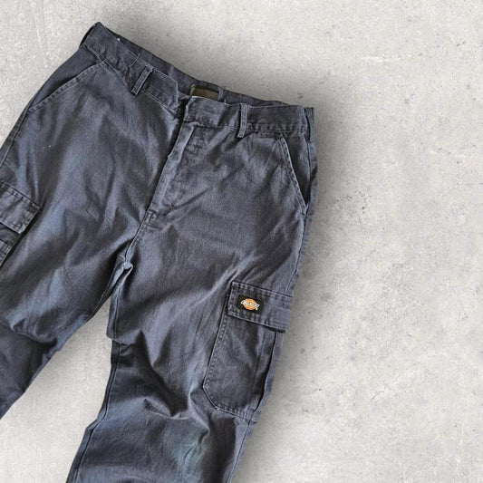 Dickies Navy Cargo Pants בצבע כחול נייבי, מידה W34