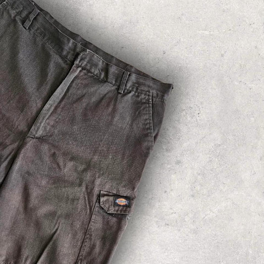 Dickies Black workwear Cargo Shorts בצבע שחור, מידה W38