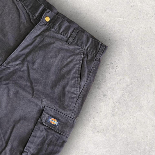 Dickies Navy Cargo Workwear Shorts בצבע כחול כהה, מידה W34