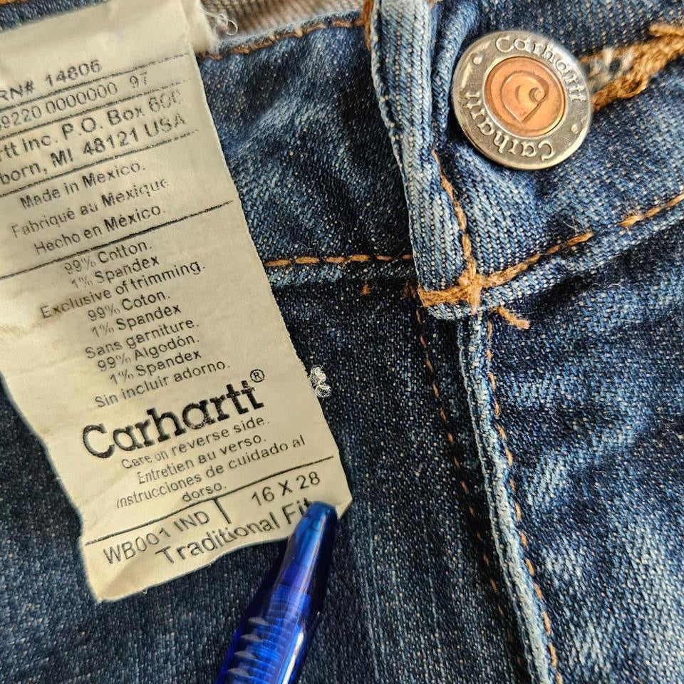 Carhartt Woman's Jeans לנשים – ג'ינס איכותי מקורי של קארהארט במצב מושלם. חלק מאוסף בגדי היד שנייה הגדול בישראל