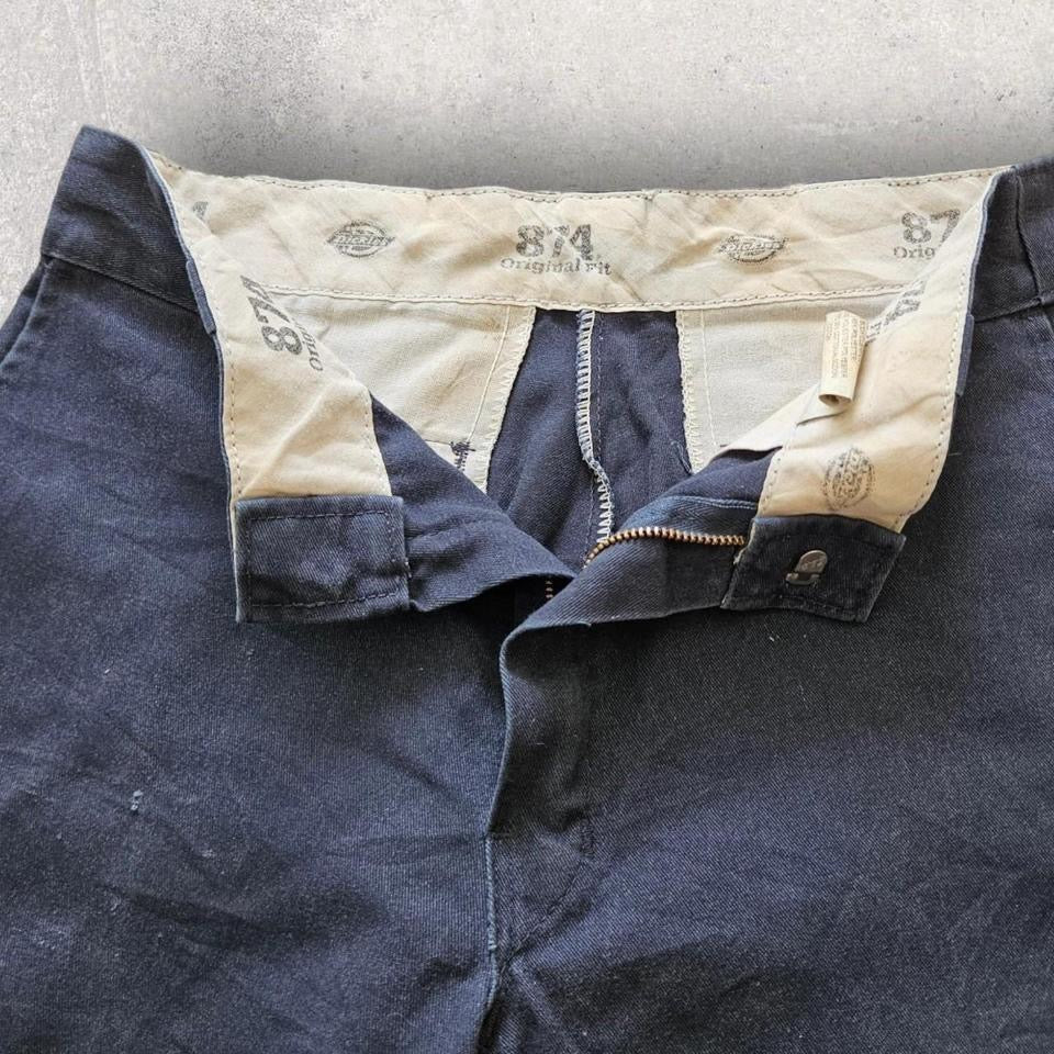 Dickies 874 Navy Trousers – 31x32 – vintage navy work pants with scratches and knee stains
