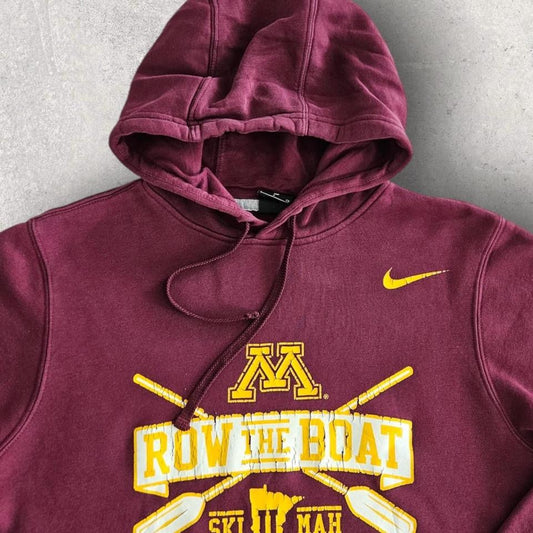 הודי גרפי של Nike במידה S