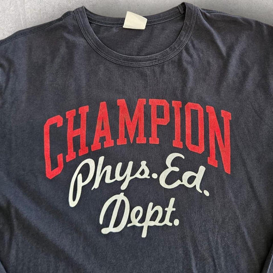 Vintage Champion Long Sleeve Tee - L Vintage Champion Long Sleeve Tee - L Lizard Vintage Clothes 110.00 NIS T-Shirts