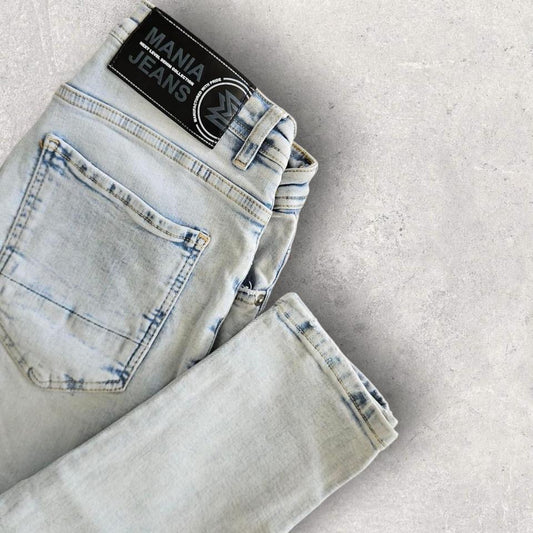 Mania Jeans Washed Jeans - W31 Jeans 30.00 NIS Mania Jeans Washed Jeans - W31 Lizard Vintage Clothes