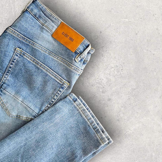 Castro classic Super slim Jeans - W31 Jeans 30.00 NIS Castro classic Super slim Jeans - W31 Lizard Vintage Clothes