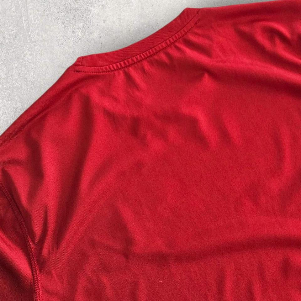 Polo Ralph Lauren red T-shirt - S Polo Ralph Lauren red T-shirt - S 40.00 NIS Lizard Vintage Clothes T-Shirts