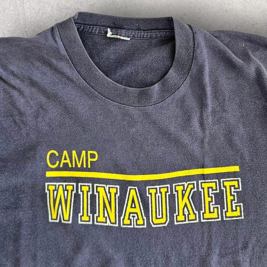 Camp Winaukee Navy T-shirt - L Camp Winaukee Navy T-shirt - L 30.00 NIS Lizard Vintage Clothes T-Shirts