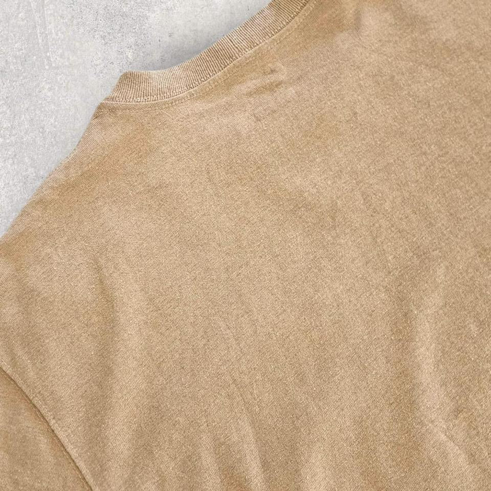 Carhartt Cream Pocket T-shirt - L T-Shirts 100.00 NIS carhartt Carhartt Cream Pocket T-shirt - L