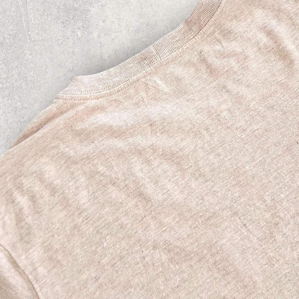 Carhartt Light Pink Pocket Tee - L Carhartt Light Pink Pocket Tee - L Lizard Vintage Clothes
