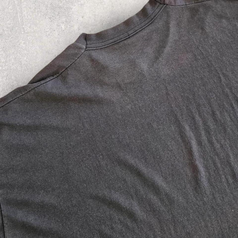 Vintage Fruit of the Loom Black Graphic Tee XXL חולצת פרוט אוף דה לום שחורה וינטאג במידה XXL