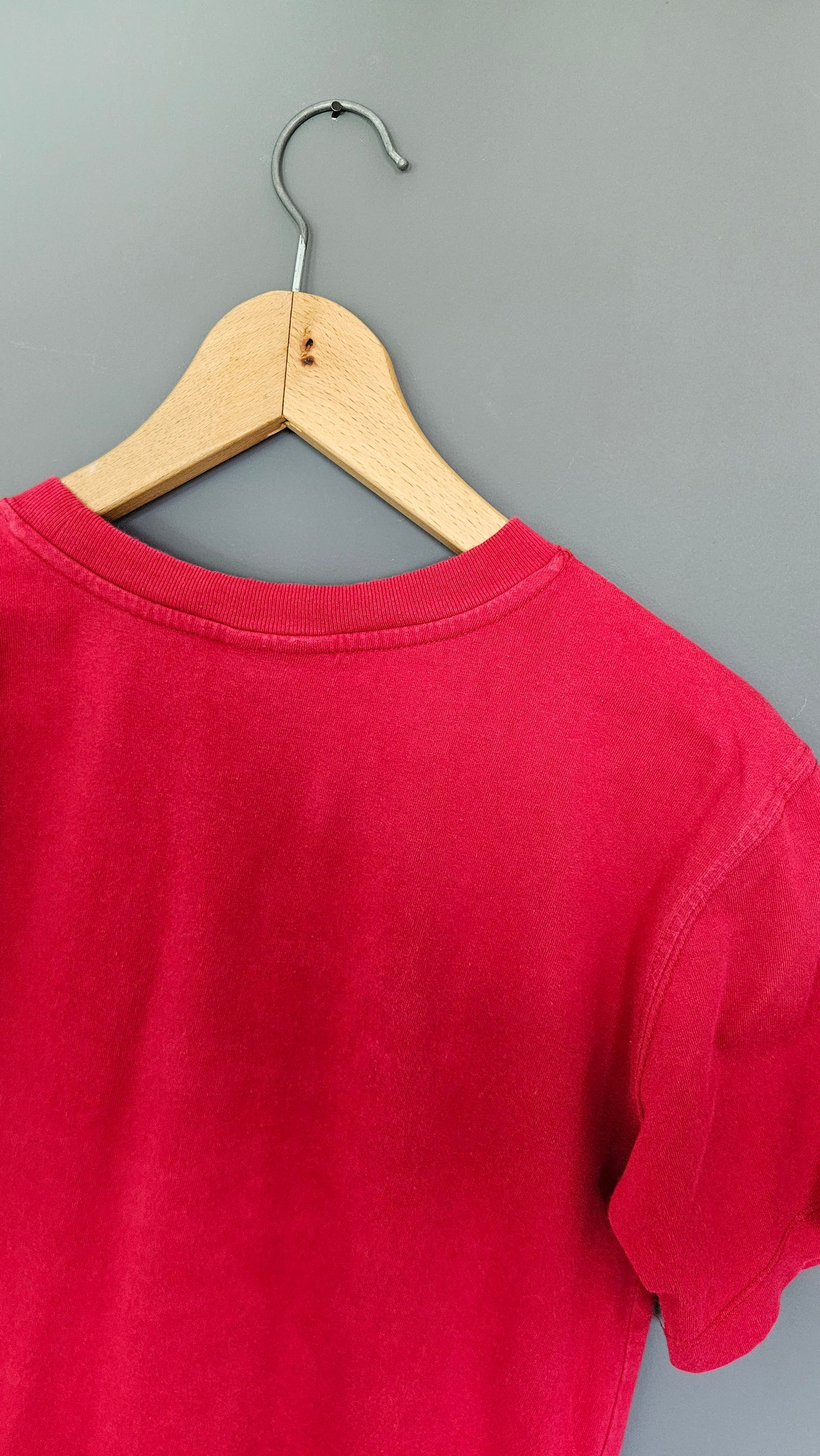 Adidas Red Logo Tshirt - S חולצת טי אדידס לוגו אדום וינטג'