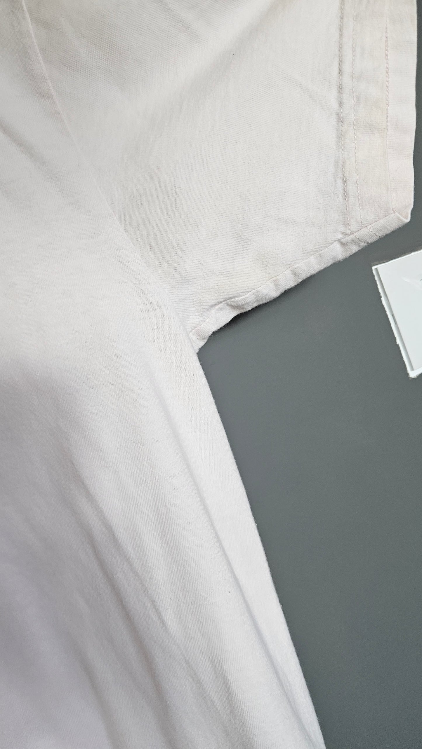 Supreme Logo Tshirt - L חולצת טי לוגו סופרים יד שנייה