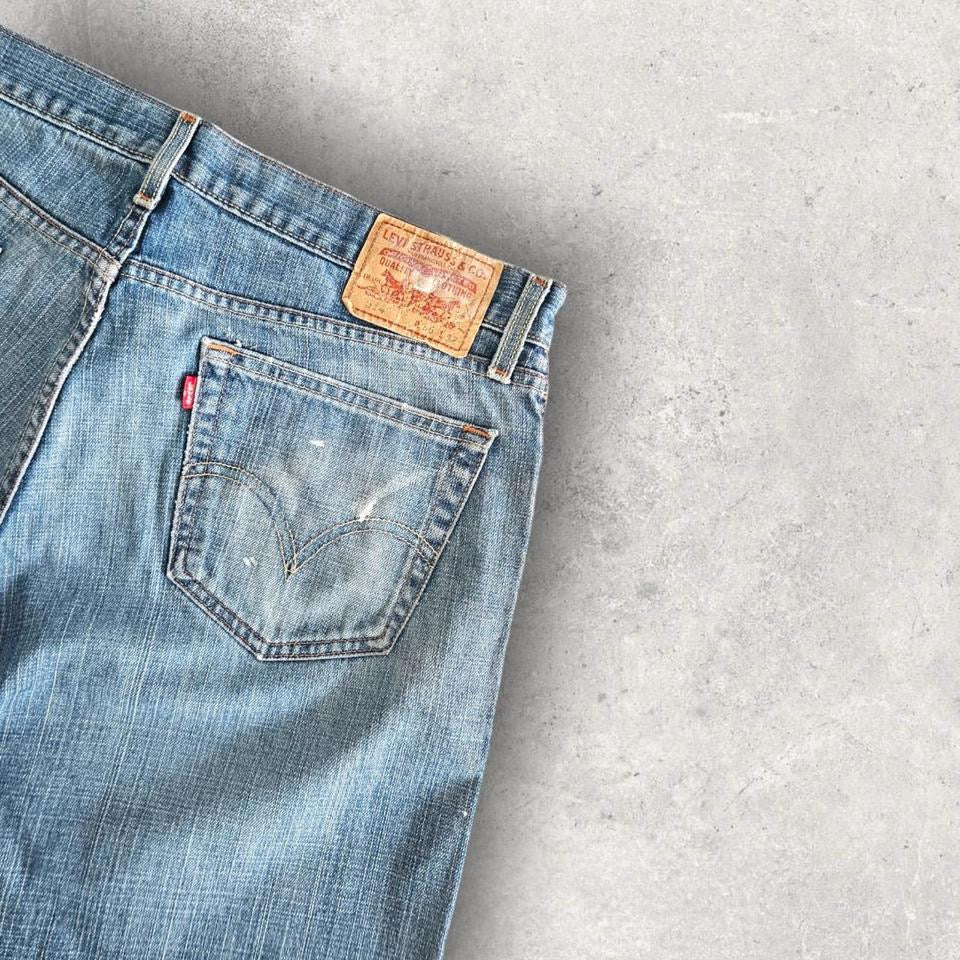 Levi’s 514 Navy Short Jeans – W36 ג’ינס קצר וינטאג’ כחול כהה