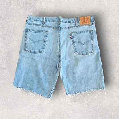 Levi’s 514 Blue Short Jeans – W38 ג’ינס קצר וינטאג’
