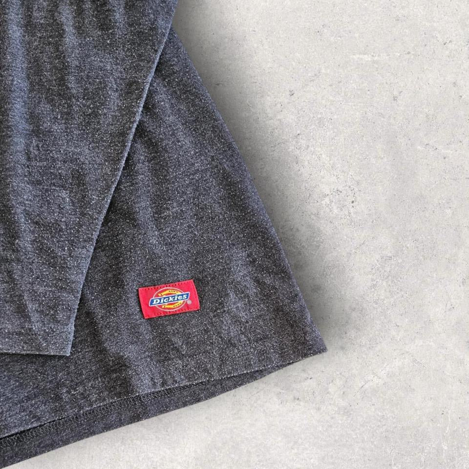 Dickies Dark Grey Logo Tee - Small חולצת דיקיס אפורה כהה במידה S