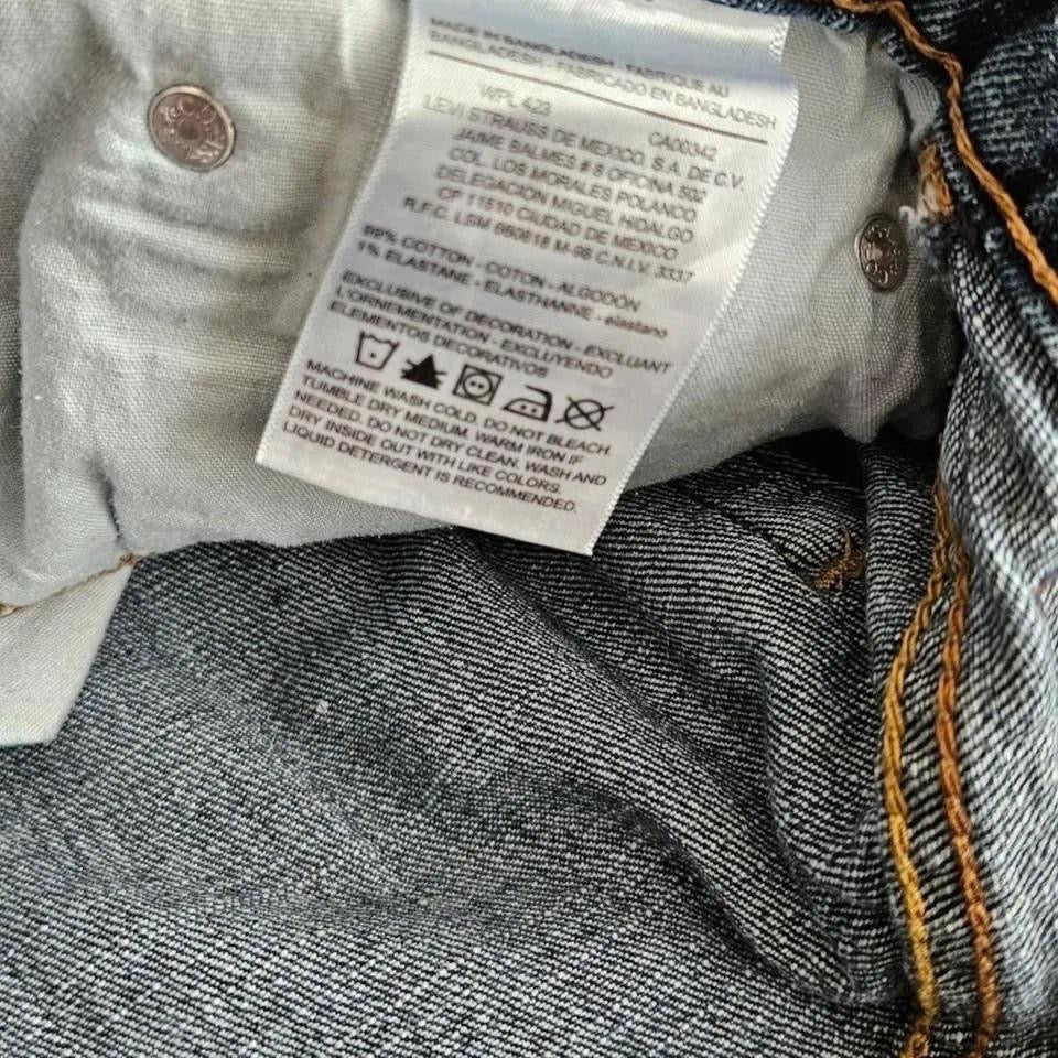 Signature Levi’s Strauss Navy Jeans – W40 בגזרת רילקס