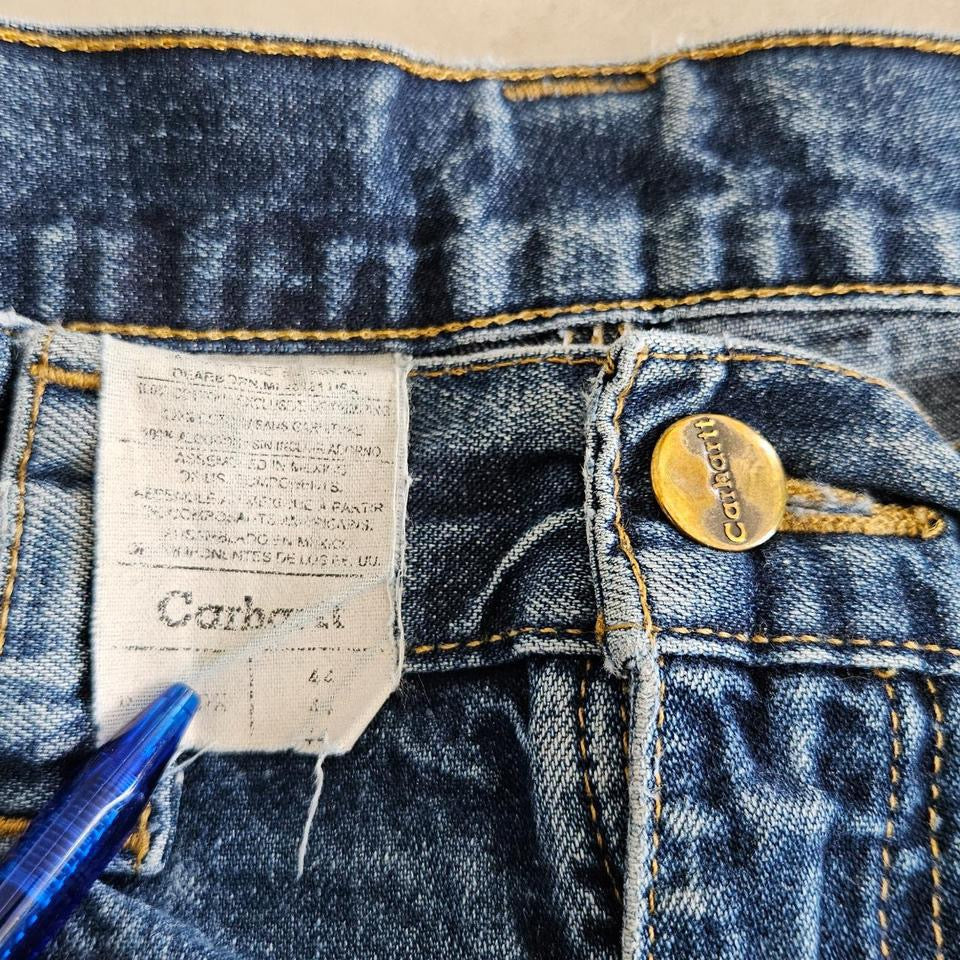 Carhartt Navy Carpenter Shorts בצבע כחול כהה