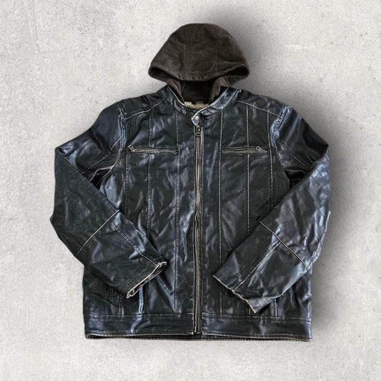 Levi’s vintage black leather jacket large with sheep skin lining in perfect condition