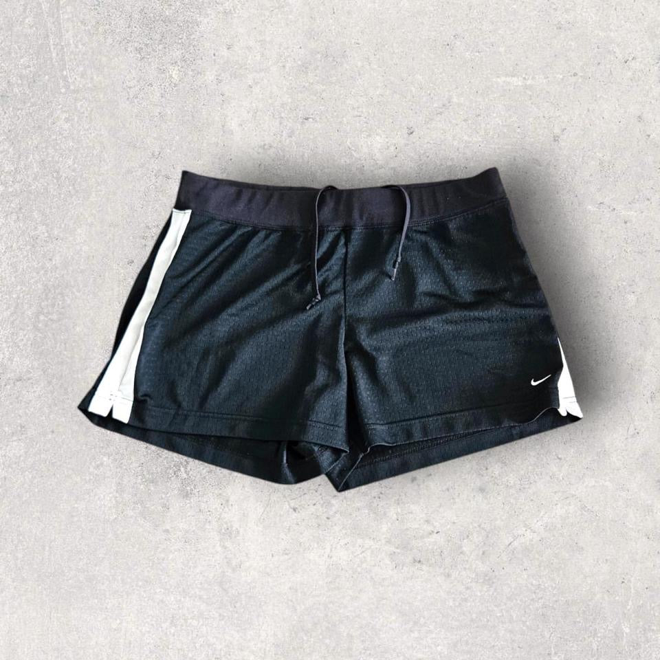 Vintage Nike Woman’s Sport Shorts, בד Dri Fit