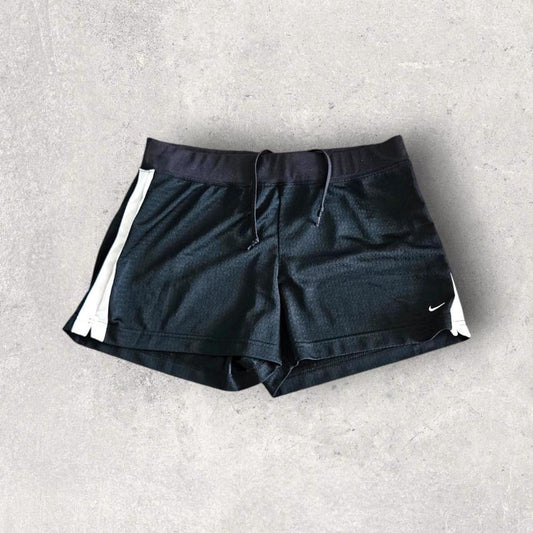 Vintage Nike Woman’s Sport Shorts, בד Dri Fit