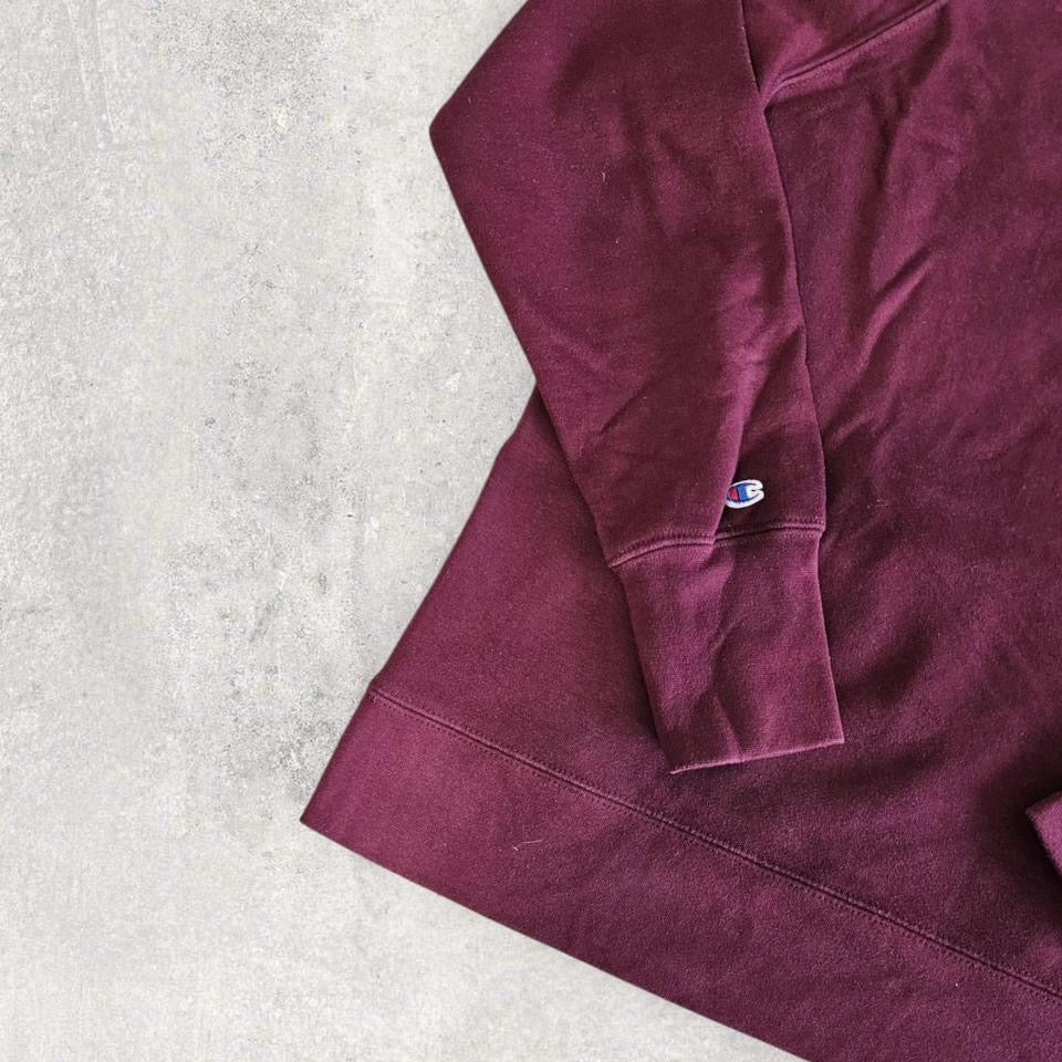 Champion burgundy logo hoodie, size S/M