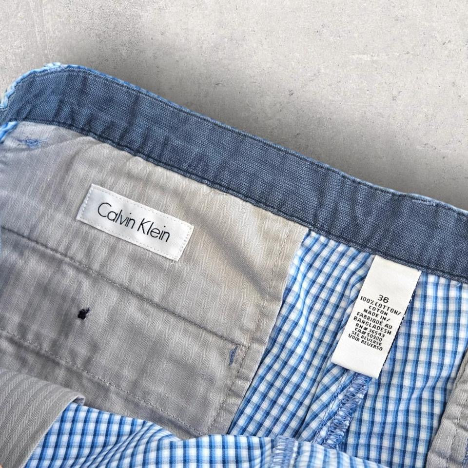 Calvin Klein Squares Shorts בעיצוב משבצות