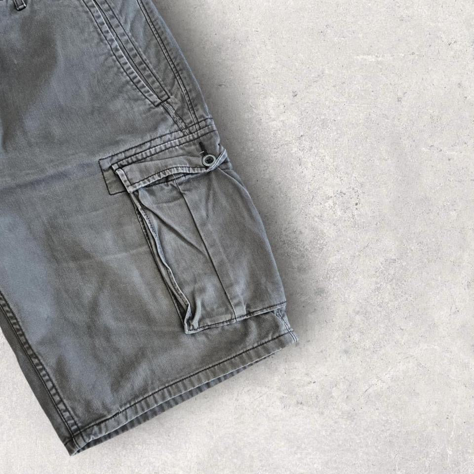 Levi's dark grey cargo shorts W34 vintage streetwear         