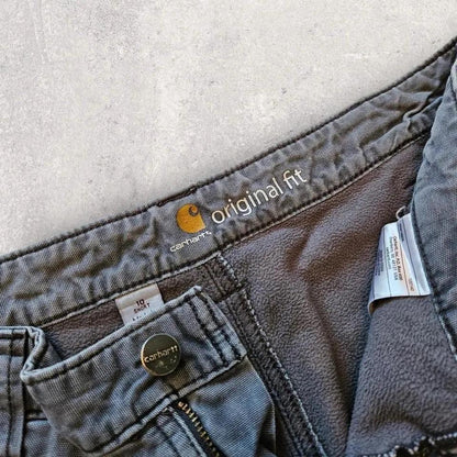 Carhartt carpenter shorts - original fit בצבע בהיר עם כתמי צבע ואקונומיקה