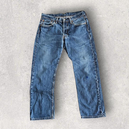 Levi’s 501 Navy Jeans – 33x34 עם כתם צבע קטן בחז
