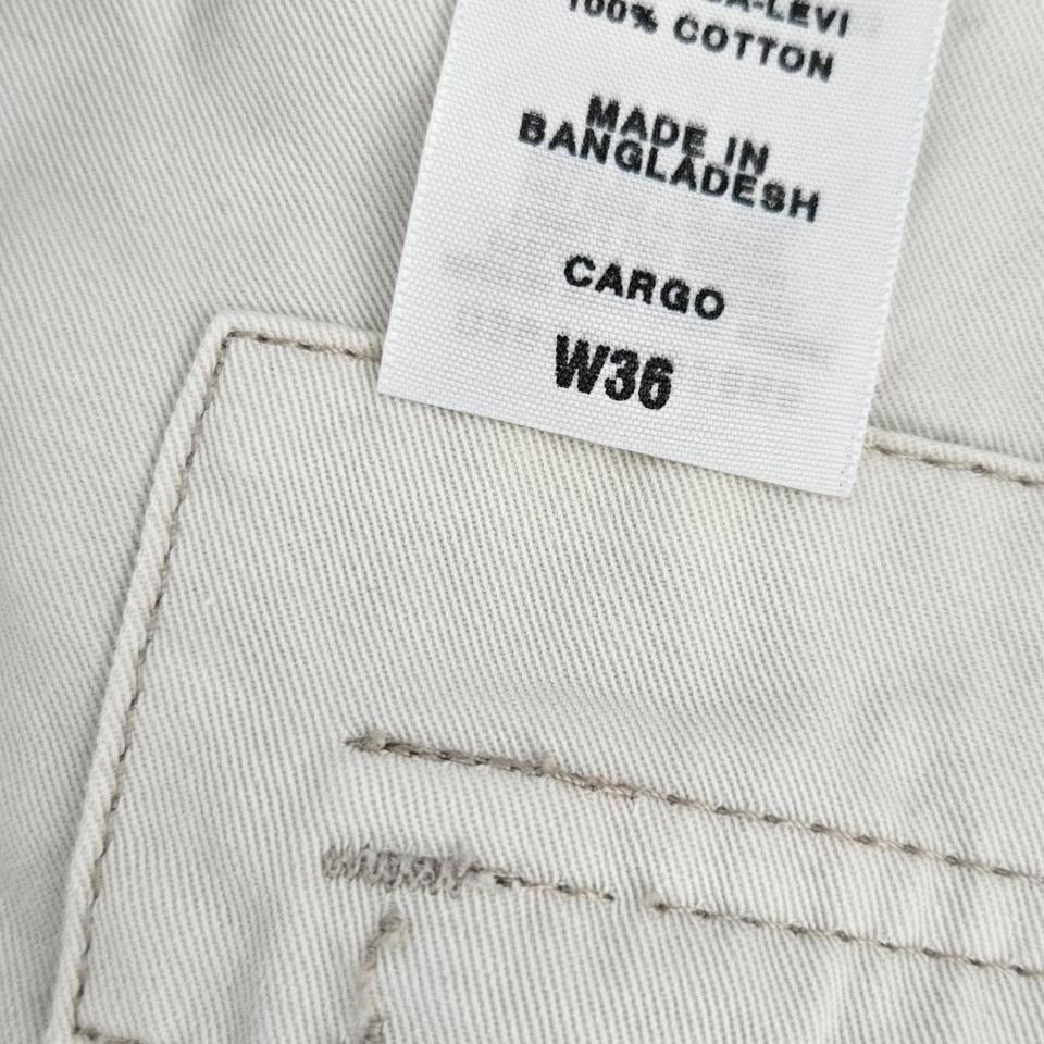 Levi's white cargo shorts W36 vintage streetwear       