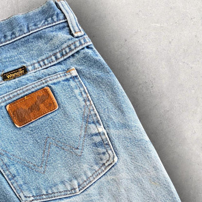 Wrangler Blue Jeans – 36x42 עם סימנים קטנים מקדימה