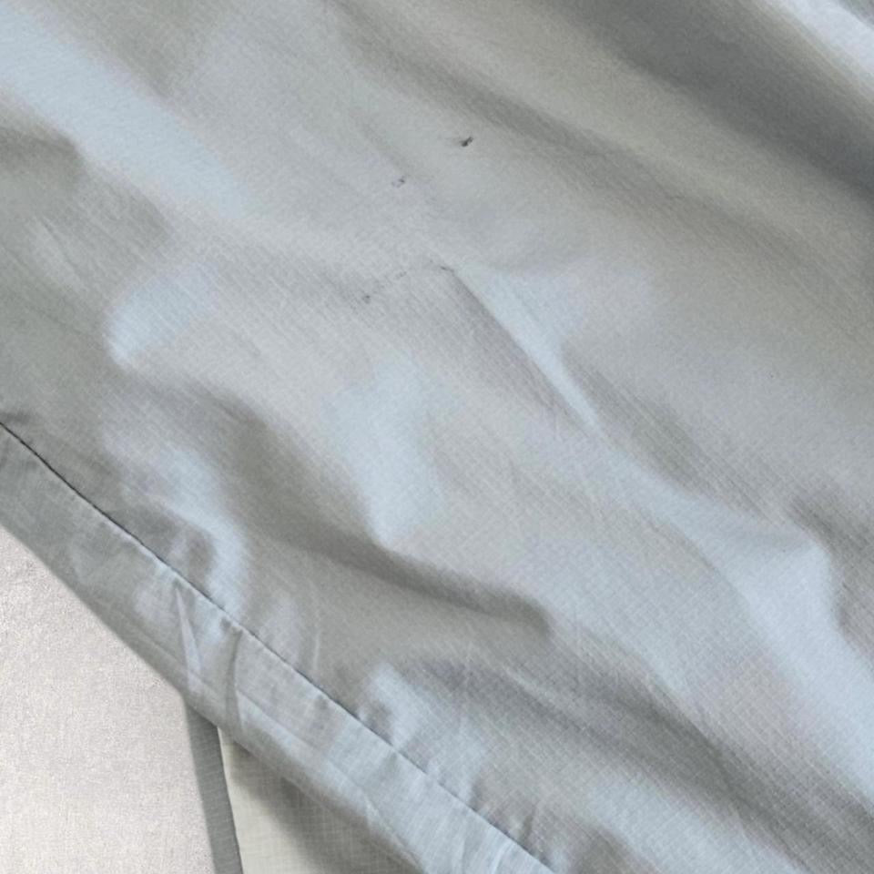 Nike White Windbreakers - Medium מעיל רוח לבן מידה M