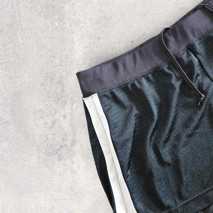 Vintage Nike Woman’s Sport Shorts, בד Dri Fit