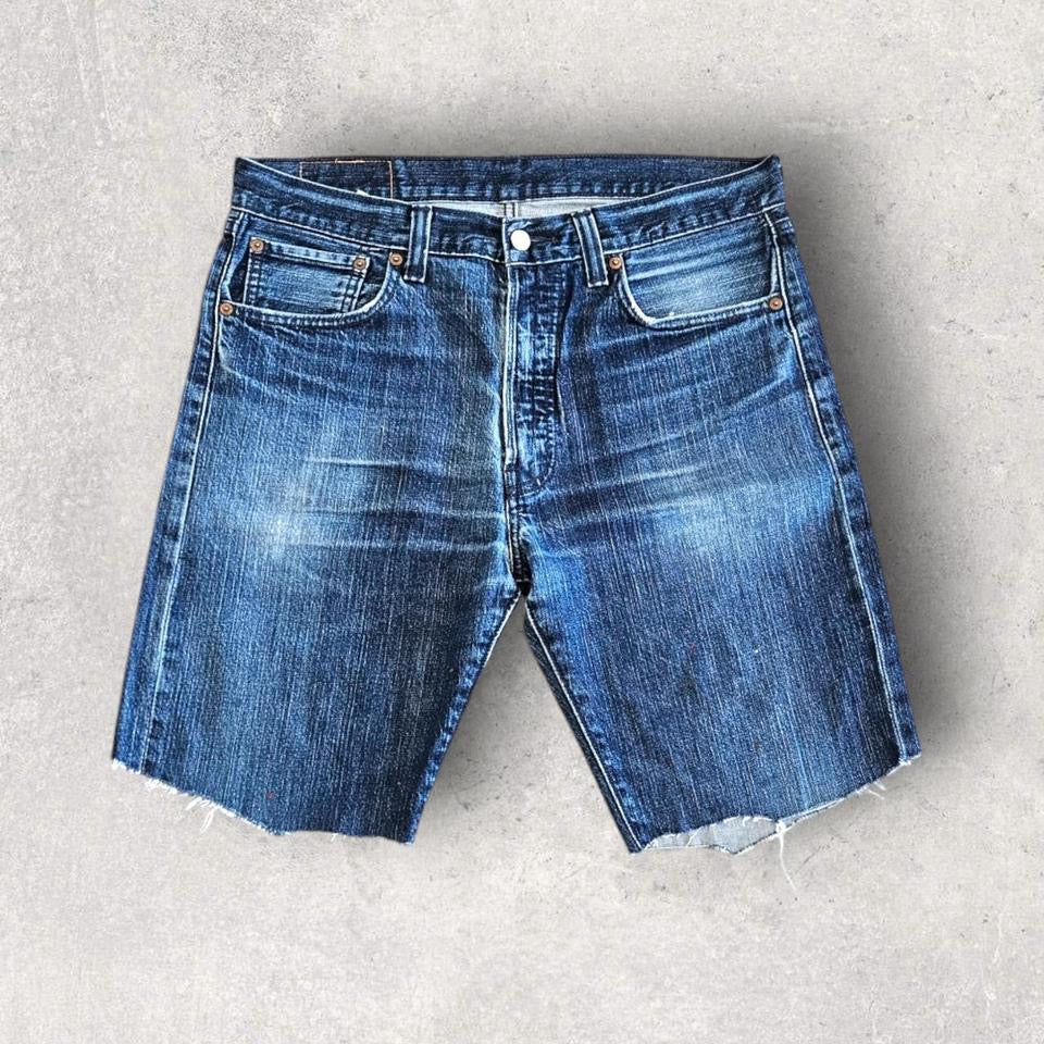 Levi’s 501 Navy Jeans - W34 במצב טוב עם כתמי צבע קלים