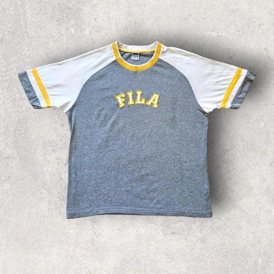 Fila Sports Logo Tee - Large חולצת פילה ספורט לוגו במידה L