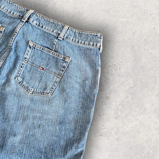 Woman’s Tommy Hilfiger Wide Jeans במצב מצוין וללא פגמים